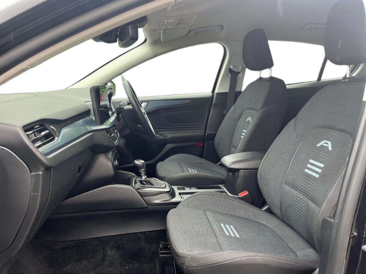 Used Ford Focus 2023 for sale - 76869438: Photo 13