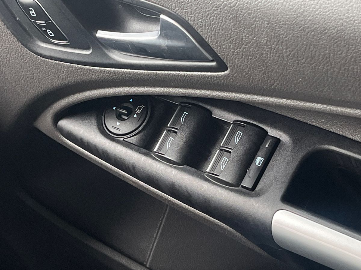 Used Ford Grand Tourneo Connect 2020 for sale - 76872466: Photo 16