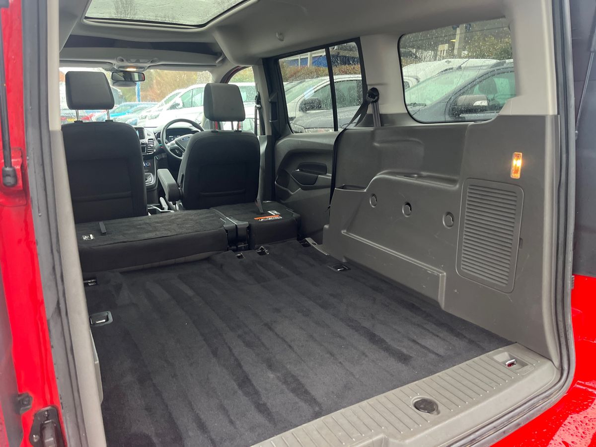 Used Ford Grand Tourneo Connect 2020 for sale - 76872466: Photo 28