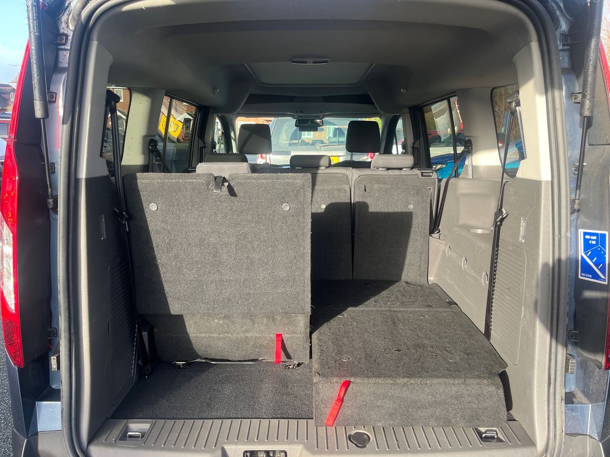 Used Ford Grand Tourneo Connect 2022 for sale - 76874712: Photo 27