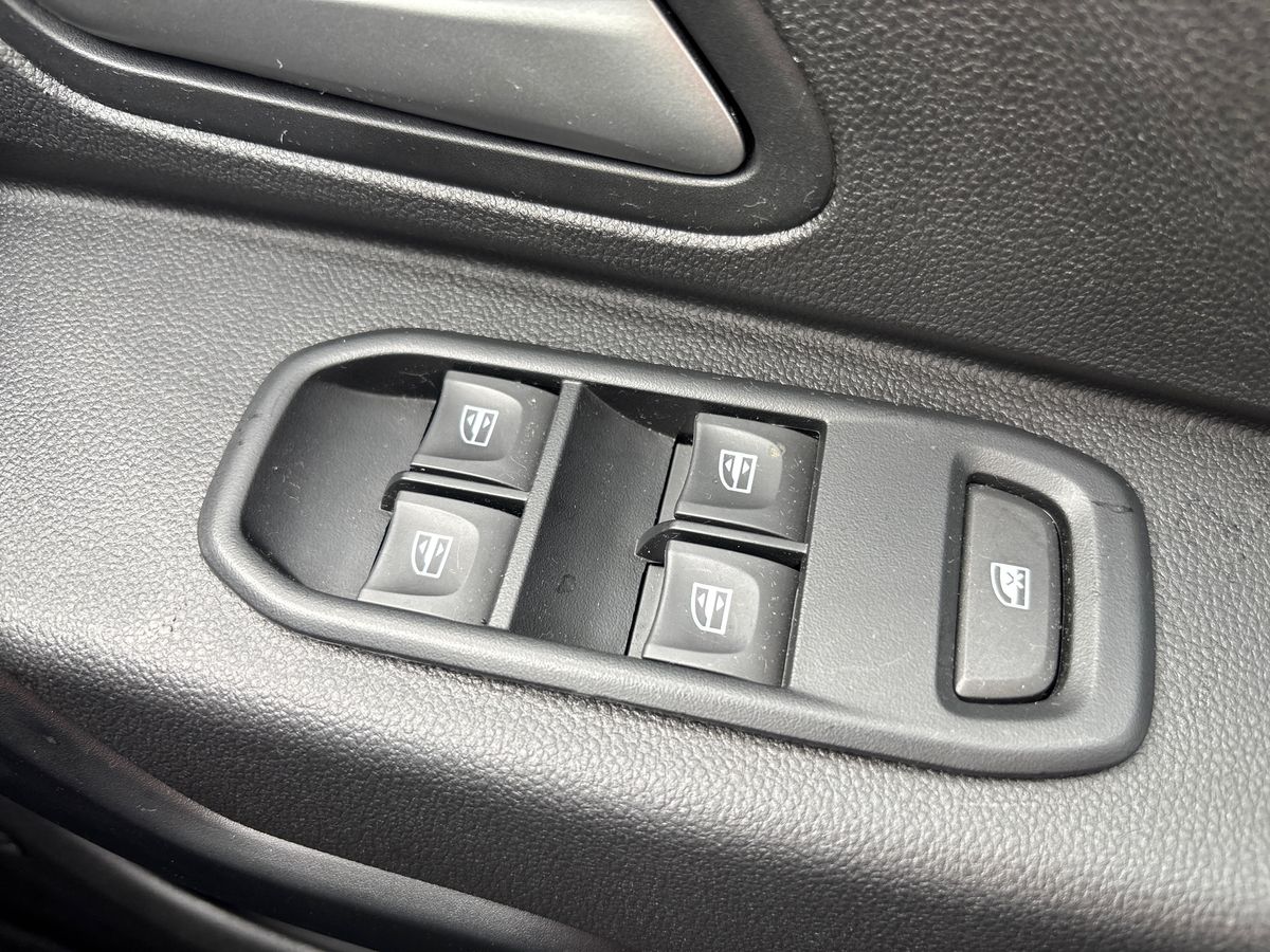 Used Dacia Duster 2023 for sale - 76901228: Photo 16