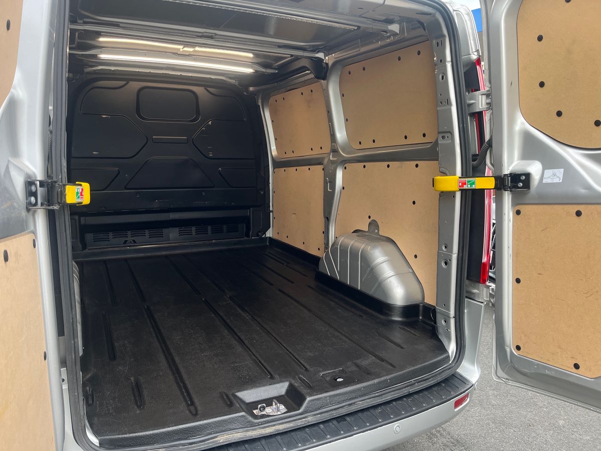 Used Ford Transit Custom 2023 for sale - 76868810: Photo 26