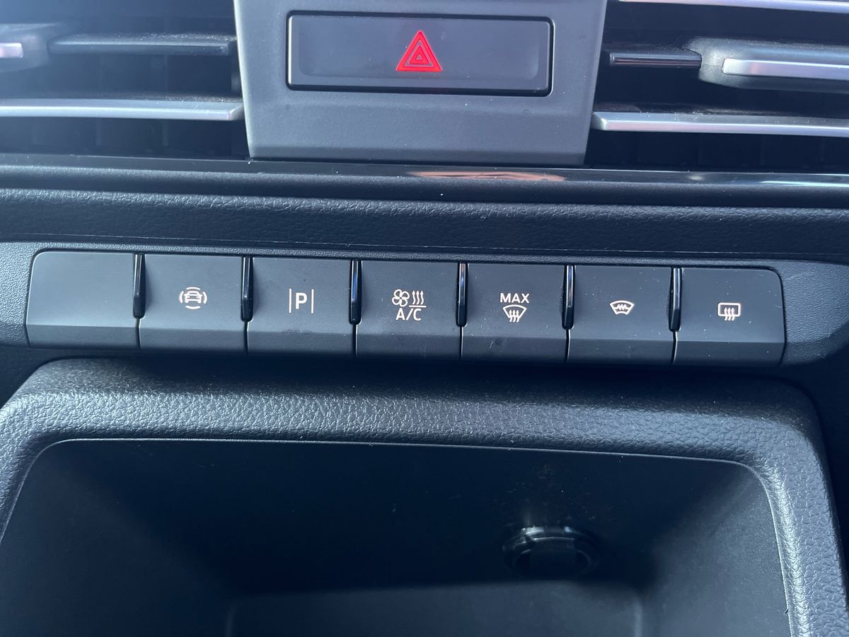 Used Ford Tourneo Connect 2023 for sale - 76717492: Photo 28