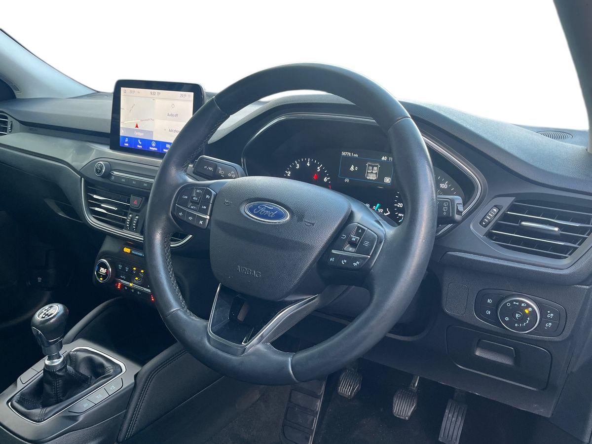 Used Ford Focus 2019 for sale - 76874706: Photo 10