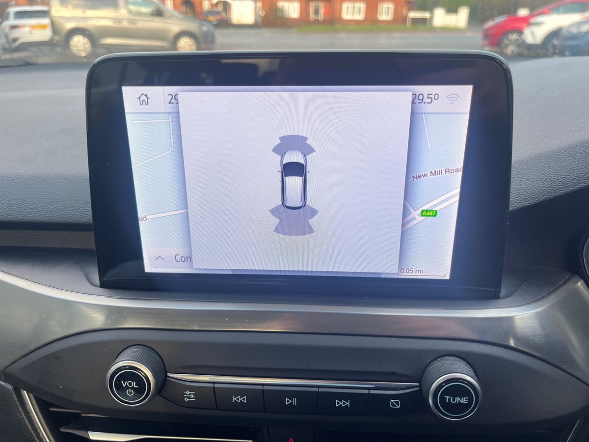 Used Ford Focus 2019 for sale - 76874706: Photo 19