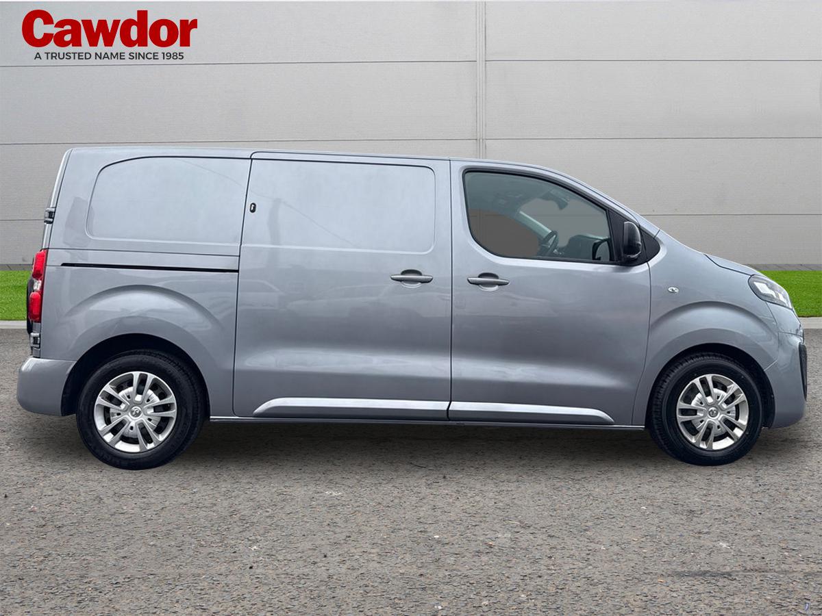 Used Vauxhall Vivaro 2021 for sale - 76915100: Photo 2