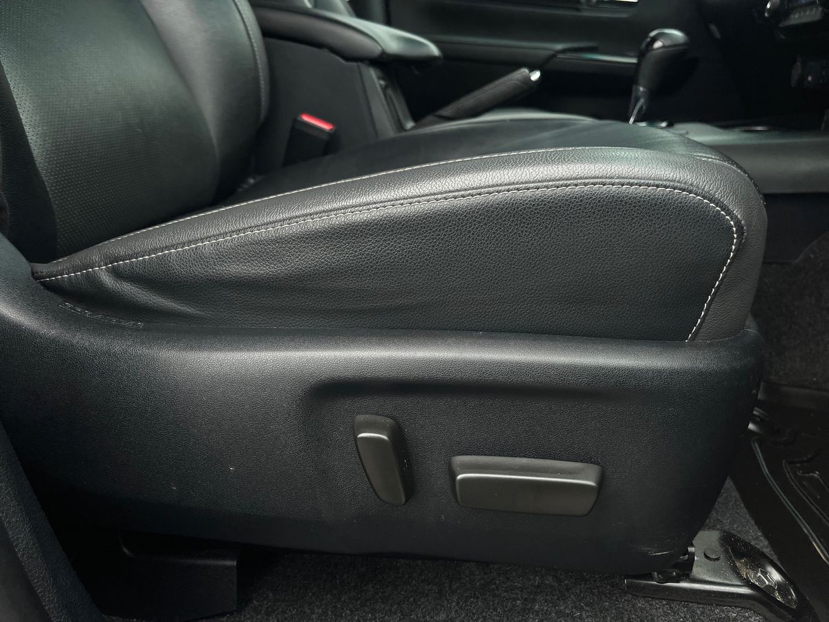 Used Toyota Hilux 2023 for sale - 76289836: Photo 30