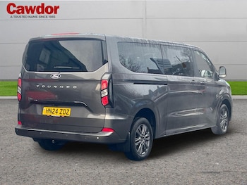 Used Ford Tourneo Custom 2024 for sale - 76874569: Photo