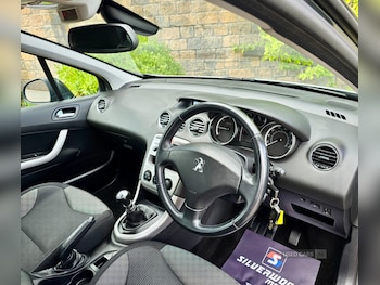 Used Peugeot 308 2012 for sale - 75200669: Photo
