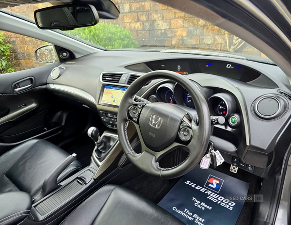 Used Honda Civic 2015 for sale - 76840240: Photo 7