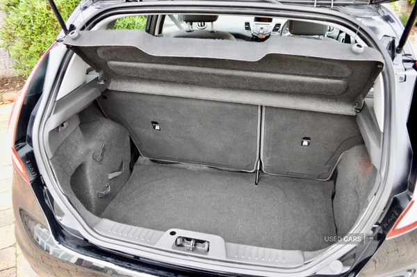 Used Ford Fiesta 2014 for sale - 77401047: Photo 8