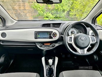 Used Toyota Yaris 2013 for sale - 79084961: Photo