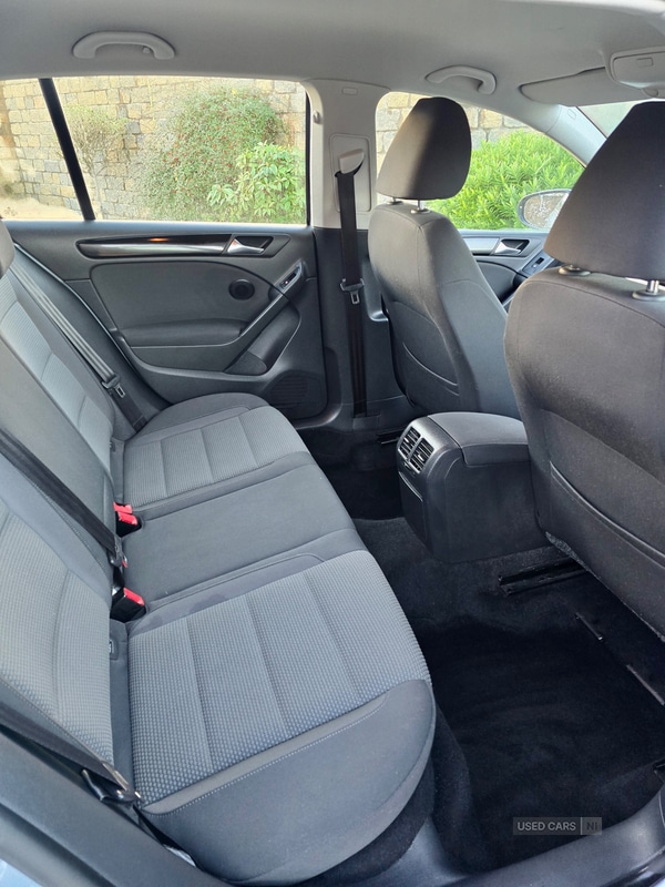 Used Volkswagen Golf 2011 for sale - 76646707: Photo 4