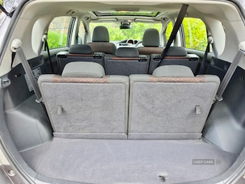 Used Toyota Verso 2011 for sale - 79050292: Photo