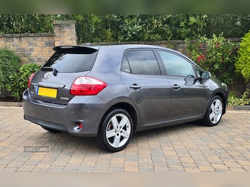 Used Toyota Auris 2010 for sale - 76032854: Photo 3