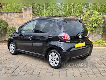 Used Toyota AYGO 2013 for sale - 79083689: Photo