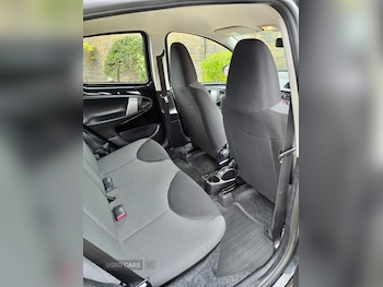 Used Toyota AYGO 2013 for sale - 79083689: Photo