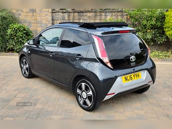 Used Toyota AYGO 2016 for sale - 79688754: Photo