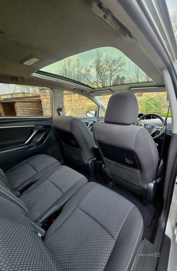 Used Toyota Verso 2014 for sale - 76953678: Photo 9