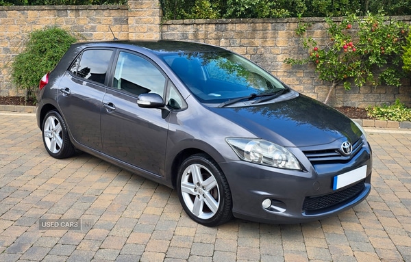 Used Toyota Auris 2011 for sale - 77359522: Photo 1