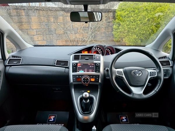 Used Toyota Verso 2013 for sale - 77401019: Photo 2