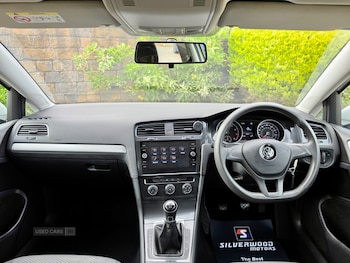 Used Volkswagen Golf 2019 for sale - 79329188: Photo