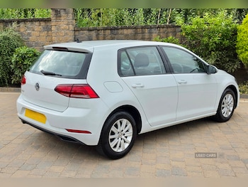Used Volkswagen Golf 2019 for sale - 79329188: Photo