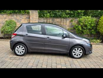 Used Toyota Yaris 2013 for sale - 74823482: Photo