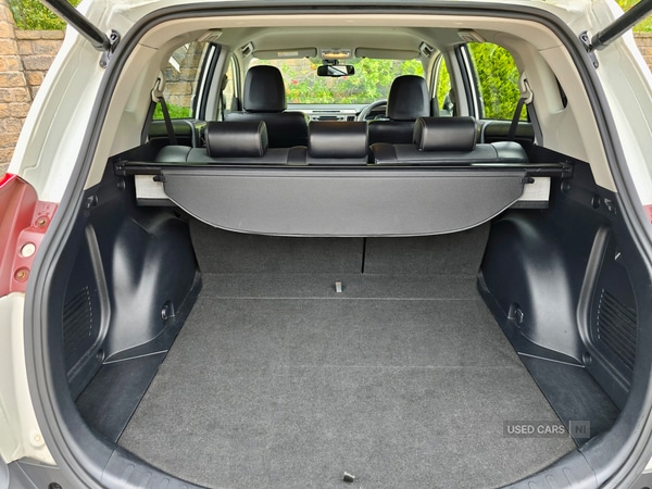 Used Toyota RAV4 2015 for sale - 76802819: Photo 5