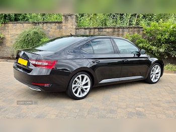 Used Skoda Superb 2017 for sale - 79363044: Photo