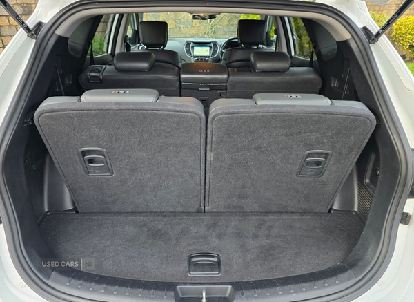 Used Hyundai Santa Fe 2018 for sale - 77144820: Photo 3