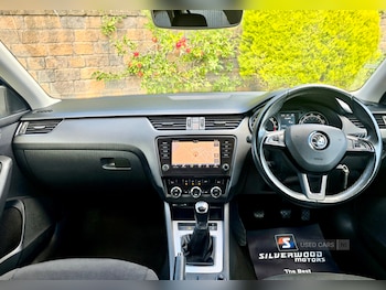 Used Skoda Octavia 2018 for sale - 76866698: Photo