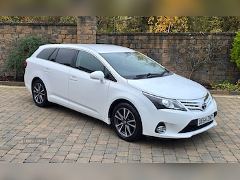 Used Toyota Avensis 2014 for sale - 76474166: Photo