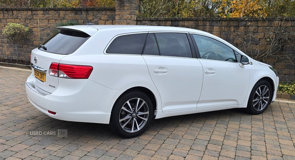 Used Toyota Avensis 2014 for sale - 76474166: Photo 3