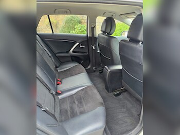 Used Toyota Avensis 2014 for sale - 76474166: Photo