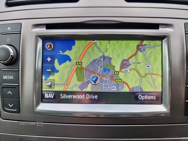 Used Toyota Avensis 2014 for sale - 76474166: Photo 9