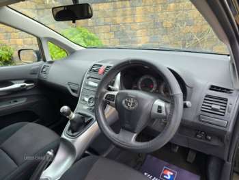 Used Toyota Auris 2010 for sale - 74586344: Photo