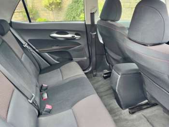 Used Toyota Auris 2010 for sale - 74586344: Photo