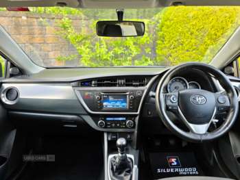 Used Toyota Auris 2015 for sale - 74547169: Photo