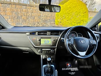 Used Toyota Auris 2015 for sale - 79795217: Photo