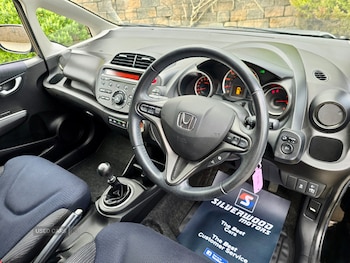 Used Honda Jazz 2014 for sale - 77710671: Photo