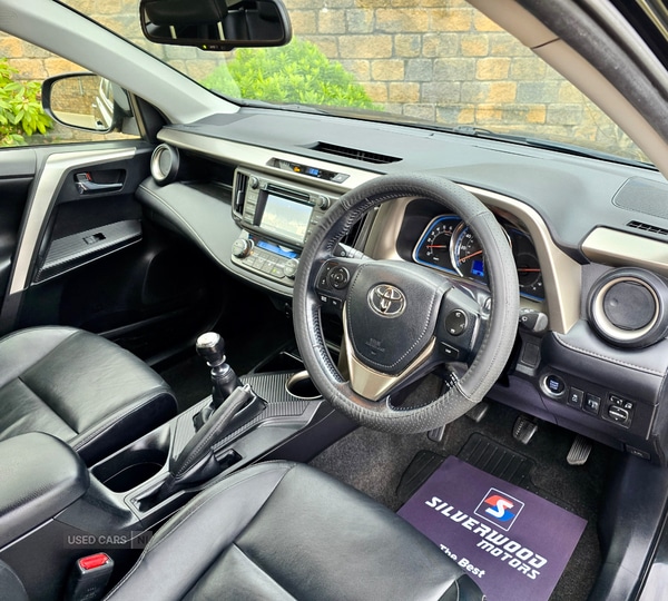 Used Toyota RAV4 2014 for sale - 77426617: Photo 2