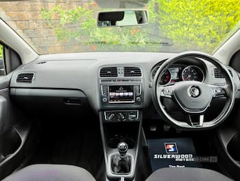 Used Volkswagen Polo 2016 for sale - 79781590: Photo