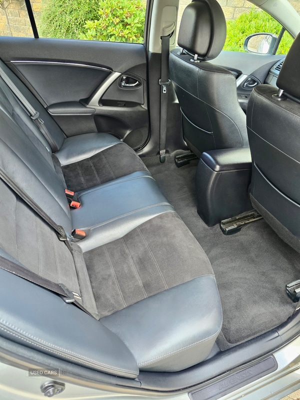 Used Toyota Avensis 2014 for sale - 76965856: Photo 5