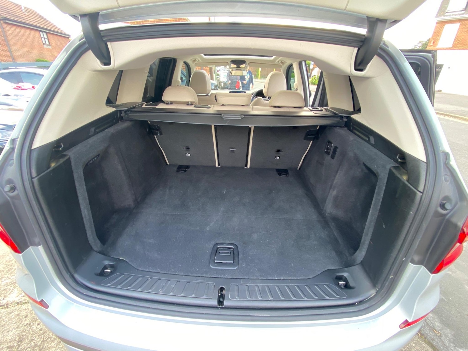 Vehicle 85