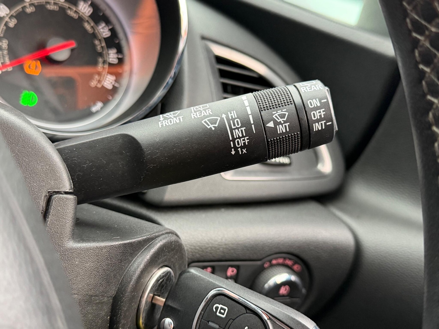 Used Vauxhall Astra GTC 2015 for sale - 77109203: Photo 15