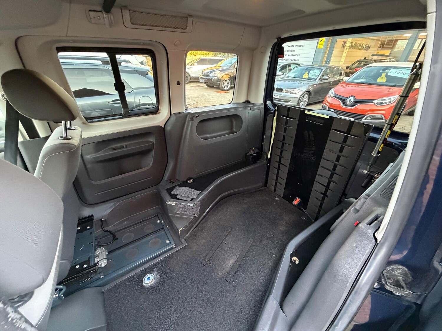 Used Volkswagen Caddy Life 2012 for sale - 78115113: Photo 30