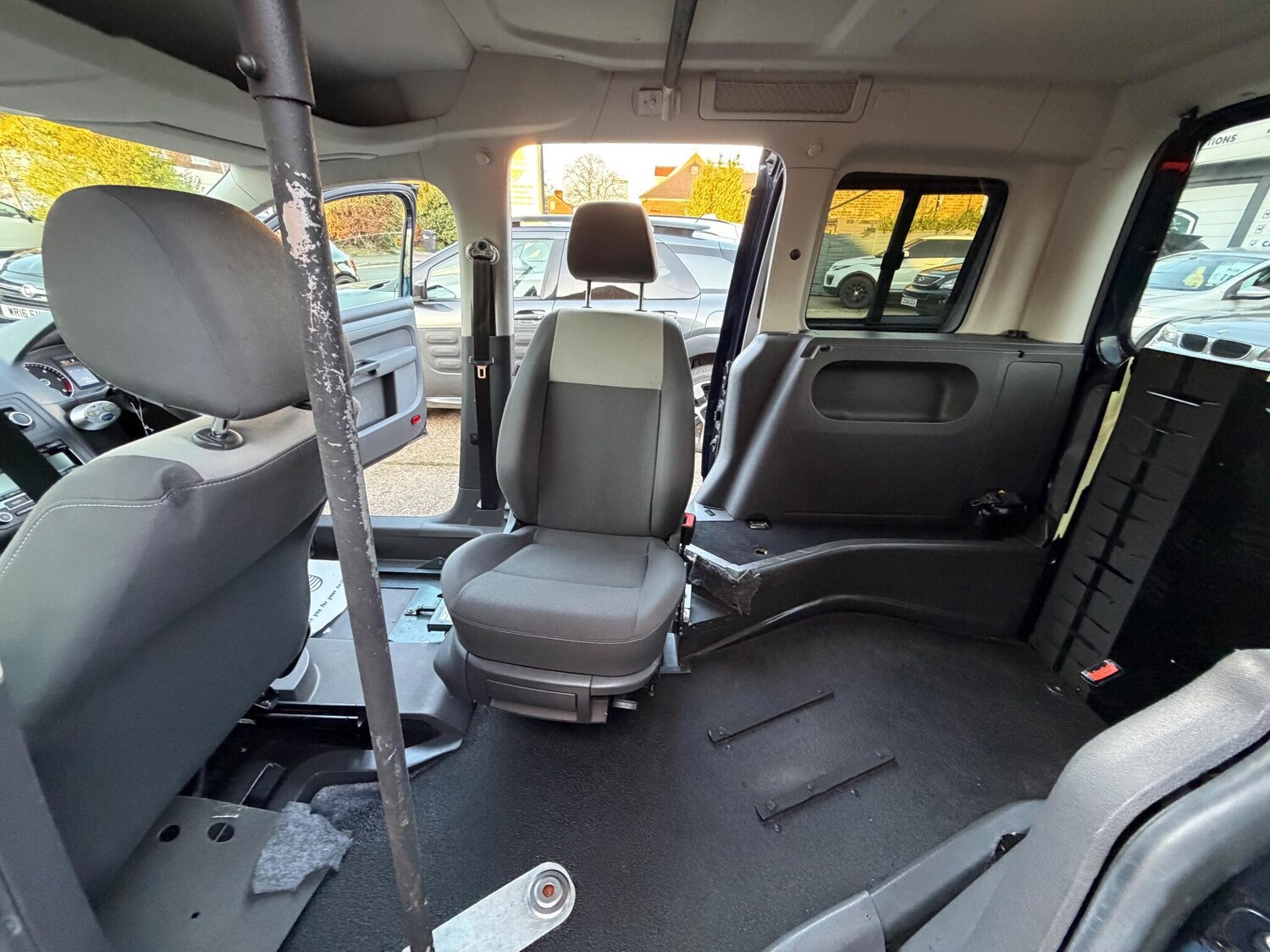 Used Volkswagen Caddy Life 2012 for sale - 78115113: Photo 34