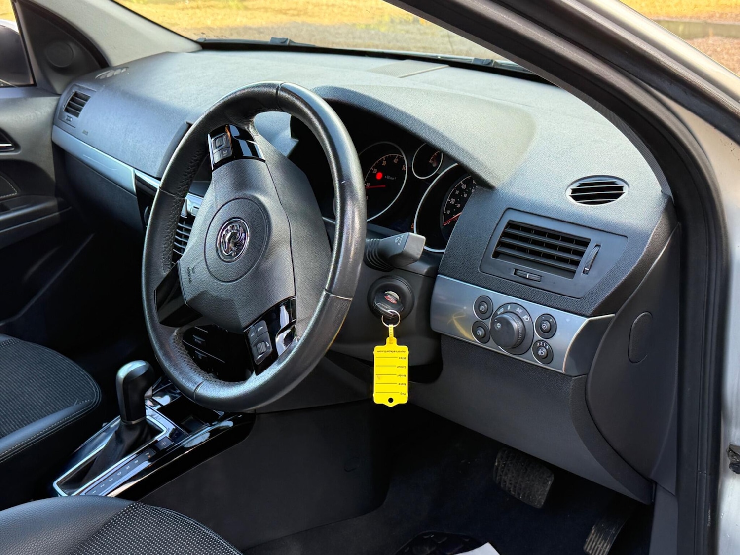 Vehicle 28
