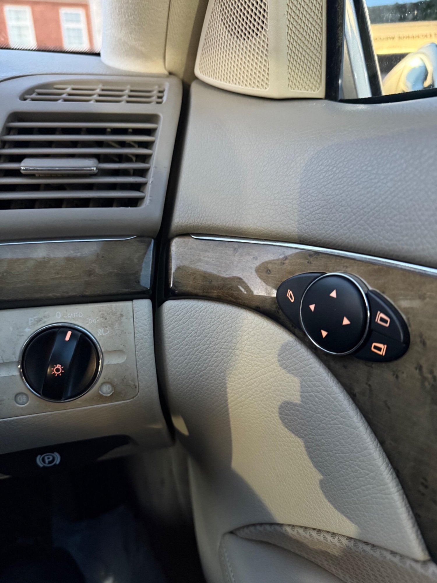 Used Mercedes-Benz E Class 2004 for sale - 76658337: Photo 12